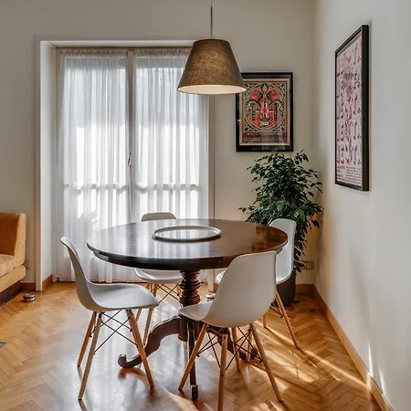 Guesthero - Apartment - Domodossola M5 Milão