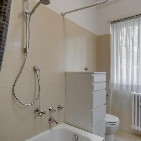 Guesthero - Apartment - Domodossola M5 Milão