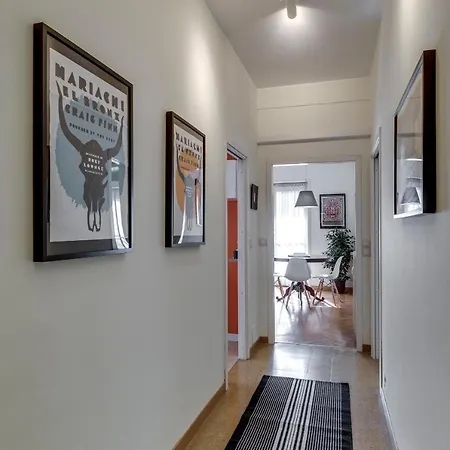 Guesthero - Apartment - Domodossola M5 Milão